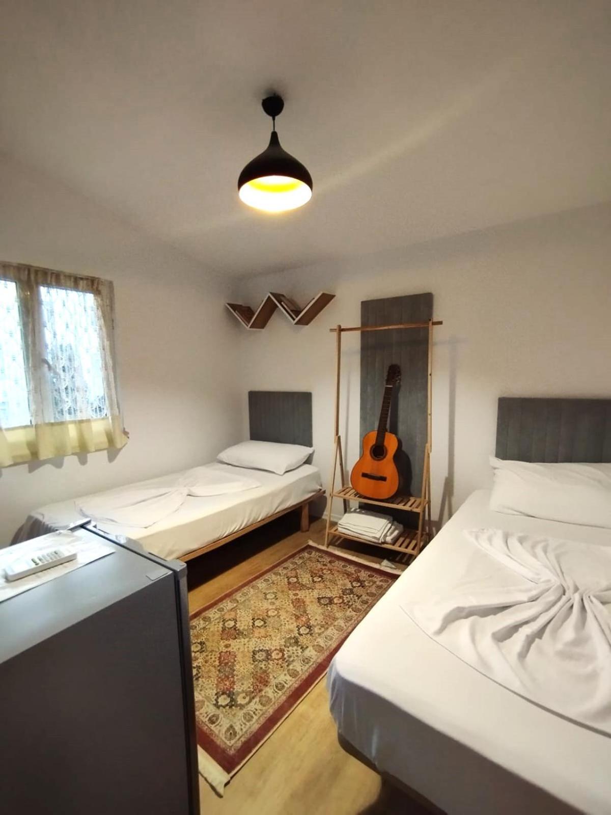 2 Single Bedroom Tirana Extérieur photo