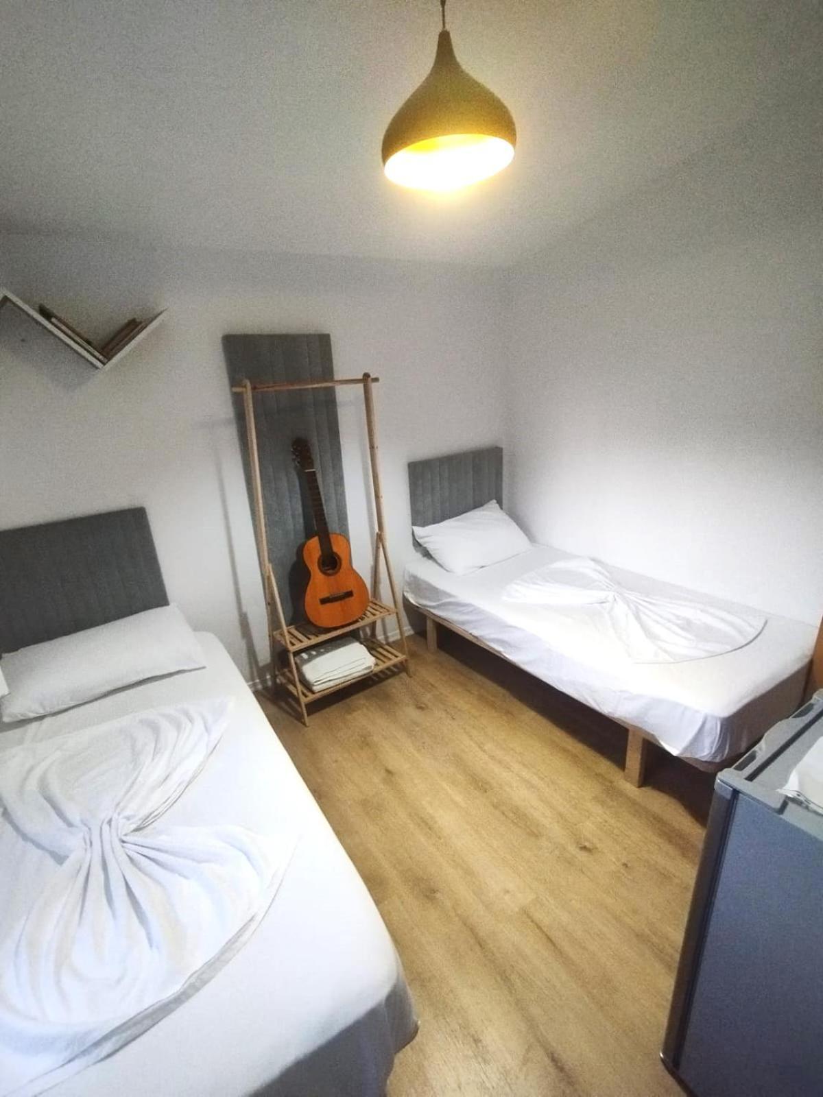 2 Single Bedroom Tirana Extérieur photo